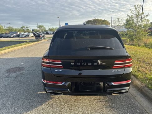 Used 2023 Genesis GV80 3.5T w/ Prestige Package image 9