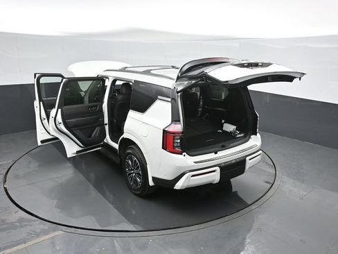 New 2026 Nissan Armada SL w/ Captain's Chari Seat Package image 58