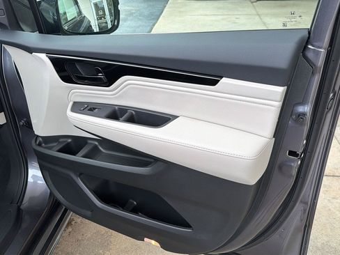 New 2026 Honda Odyssey Elite image 15