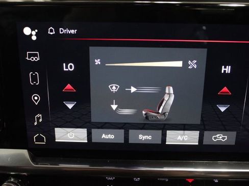 Used 2025 GMC Sierra 1500 Elevation image 54