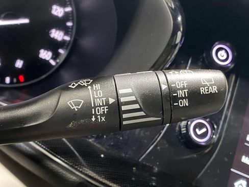 Used 2022 Buick Envision Preferred FWD image 25