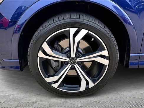 Used 2024 Audi Q3 2.0T Premium Plus w/ Premium Plus Package image 8