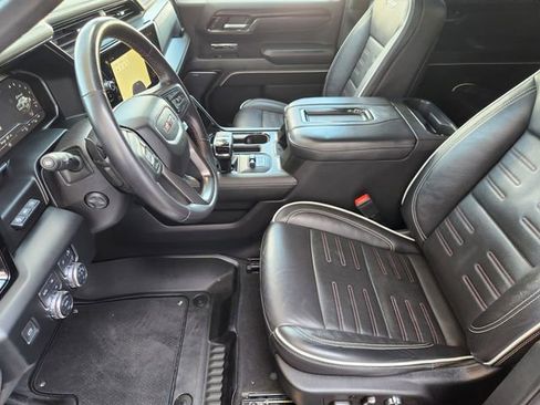 Used 2022 GMC Sierra 1500 AT4X image 9