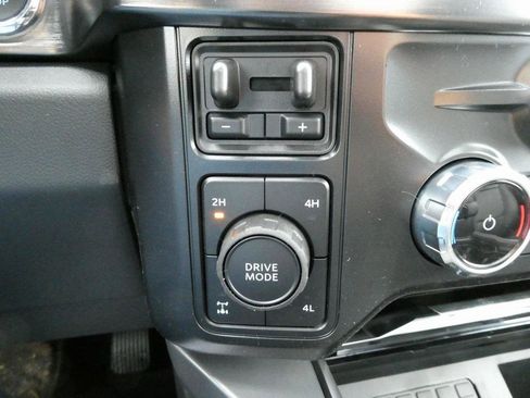 New 2026 Ford F250 Lariat image 27