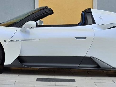 Used 2024 Maserati MC20 Cielo RWD image 26