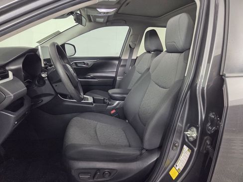 Used 2023 Toyota RAV4 XLE w/ Convenience Package AWD/4WD image 10