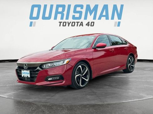 Used 2019 Honda Accord Sport image 2