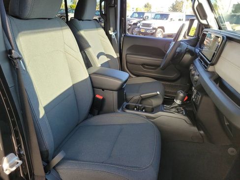 New 2026 Jeep Gladiator Sport image 16