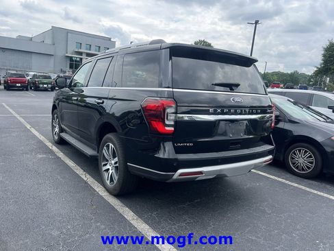 Used 2024 Ford Expedition Limited RWD image 2