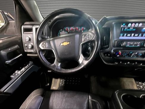 Used 2018 Chevrolet Silverado 1500 LTZ Z71 AWD/4WD image 9