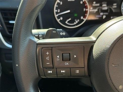 Used 2021 Nissan Rogue S image 19