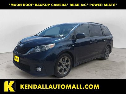 Used 2011 Toyota Sienna SE w/ Preferred Pkg