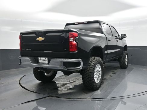 Used 2023 Chevrolet Silverado 1500 LT image 4