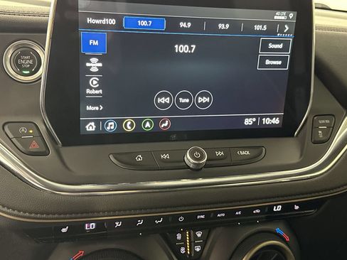 Used 2023 Chevrolet Blazer Premier FWD image 18