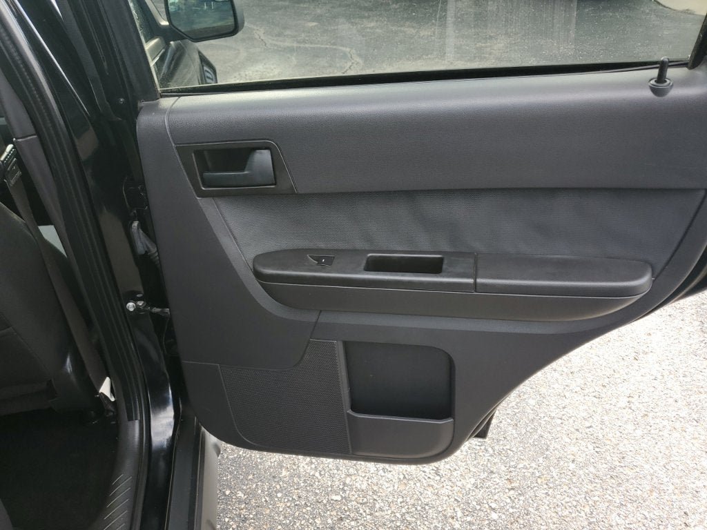 Used 2012 Ford Escape XLT FWD image 52