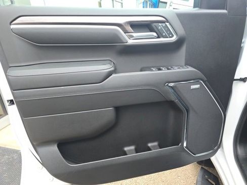 Used 2024 Chevrolet Silverado 1500 LTZ image 14