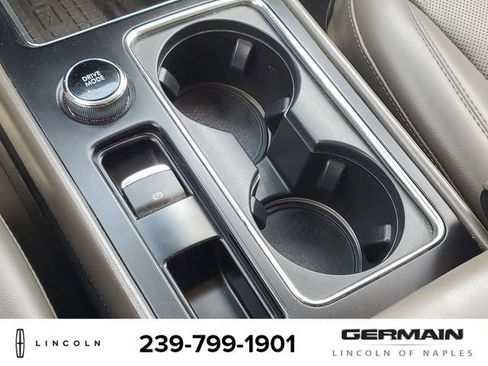 Certified 2023 Lincoln Corsair FWD w/ Equipment Group 101A image 34