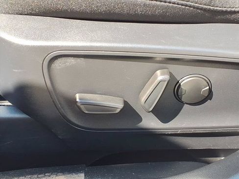 Used 2024 Ford Escape Active AWD/4WD image 12