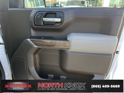 Used 2021 Chevrolet Silverado 1500 RST w/ Z71 Off-Road Package image 27