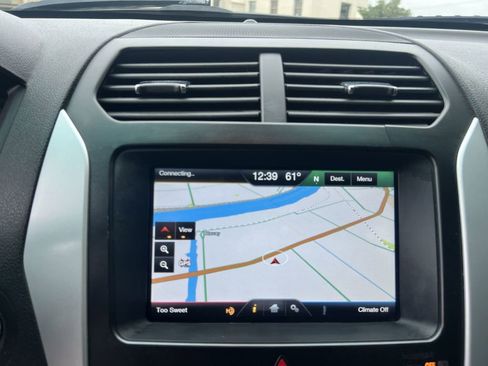 Used 2011 Ford Explorer Limited w/ 301A Rapid Spec Order Code image 17