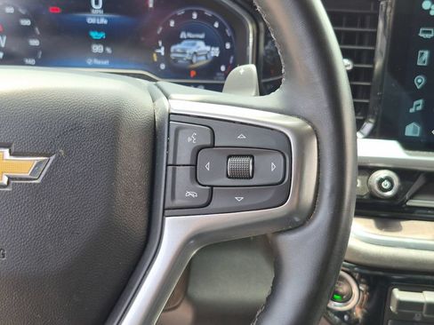 Used 2023 Chevrolet Silverado 1500 LTZ w/ Technology Package AWD/4WD image 19