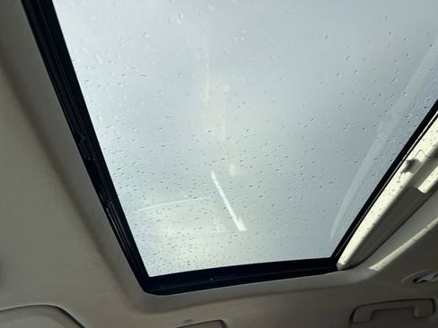 Used 2020 Chevrolet Traverse High Country image 17