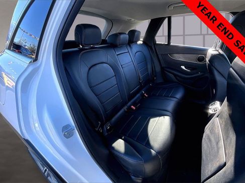 Used 2020 Mercedes-Benz GLC 300 4MATIC image 27