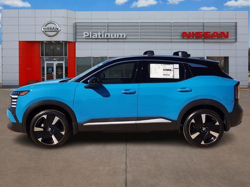 New 2026 Nissan Kicks SR w/ Cold Weather Package AWD/4WD image 3