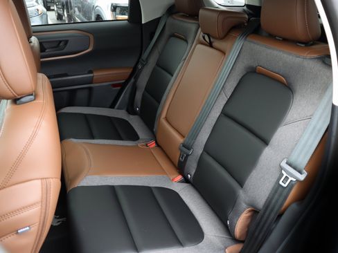 Used 2023 Ford Bronco Sport Outer Banks image 7