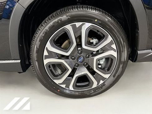 New 2026 Subaru Ascent Limited AWD/4WD image 34