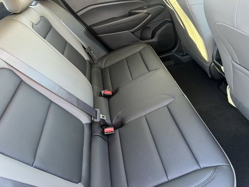 New 2026 Chevrolet Trax ACTIV w/ Sunroof Package image 8