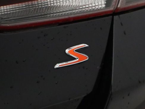 Used 2019 Kia Optima S w/ S Panoramic Sunroof Package FWD image 19