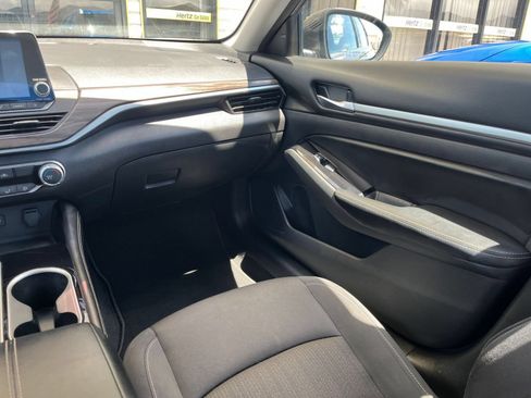 Used 2023 Nissan Altima 2.5 SV FWD image 33