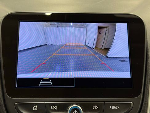 Used 2024 Chevrolet Malibu LT image 16