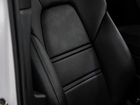 Used 2023 Porsche Cayenne image 46