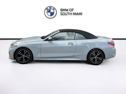 Used 2024 BMW M440i Convertible image 4