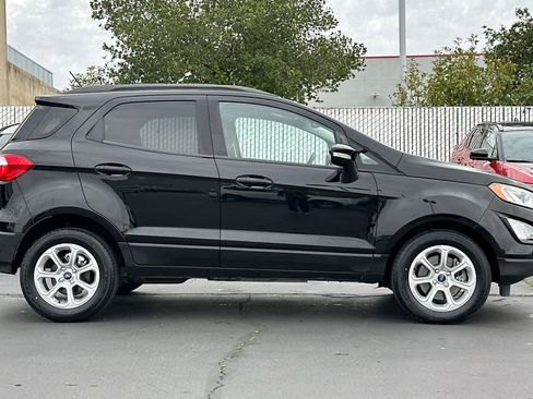 Used 2021 Ford EcoSport SE w/ SE Convenience Package image 6