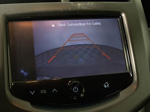 Used 2014 Chevrolet Sonic LT image 7