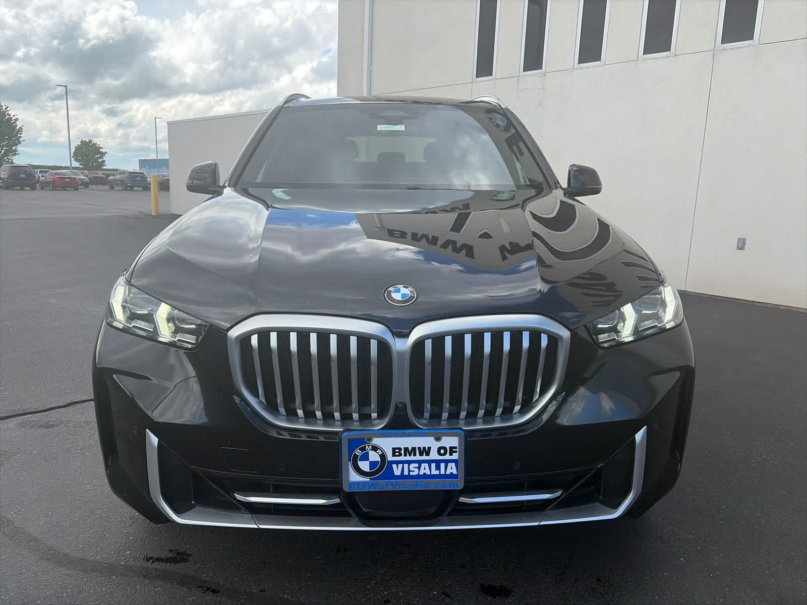 Used 2024 BMW X5 xDrive40i AWD/4WD image 3