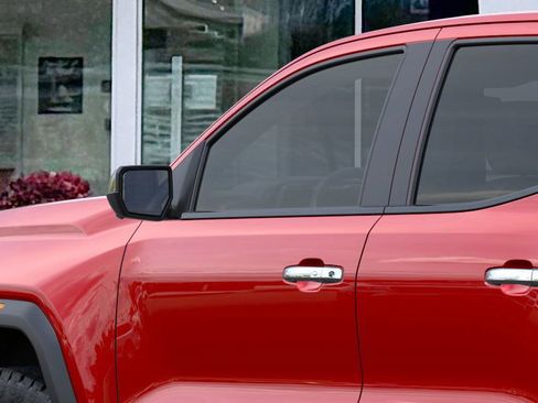 New 2026 GMC Canyon Denali image 12