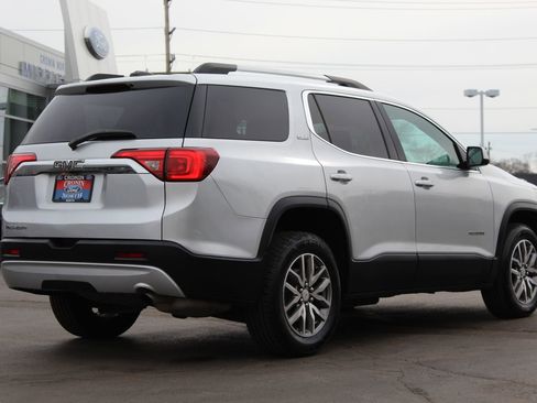 Used 2019 GMC Acadia SLE FWD image 7