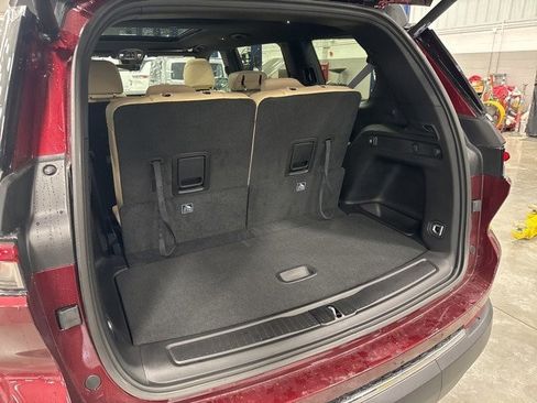 New 2025 Jeep Grand Cherokee L Limited w/ Trailer Tow Package image 10