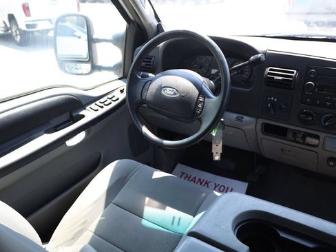 Used 2005 Ford F250 Lariat AWD/4WD image 19