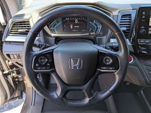 Used 2018 Honda Odyssey EX-L image 15