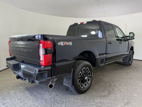 Certified 2025 Ford F250 Platinum AWD/4WD image 9