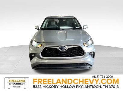 Used 2023 Toyota Highlander LE
