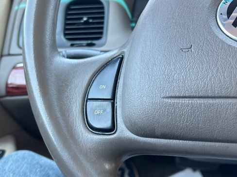 Used 2001 Mercury Grand Marquis GS RWD image 33