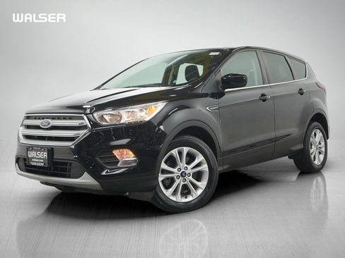 Used 2019 Ford Escape SE AWD/4WD image 1