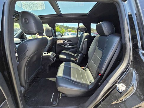 Used 2022 Mercedes-Benz GLS 450 4MATIC image 18