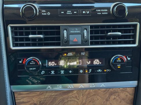 Used 2021 Nissan Armada SL w/ Captain's Chairs Package AWD/4WD image 30